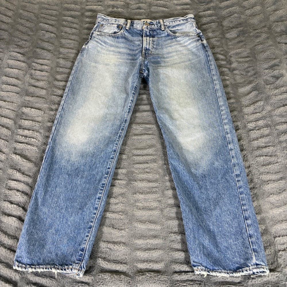 Moussy Vintage Made in Japan Straight Leg Distressed Blue Jeans 26 540HAC11-1001